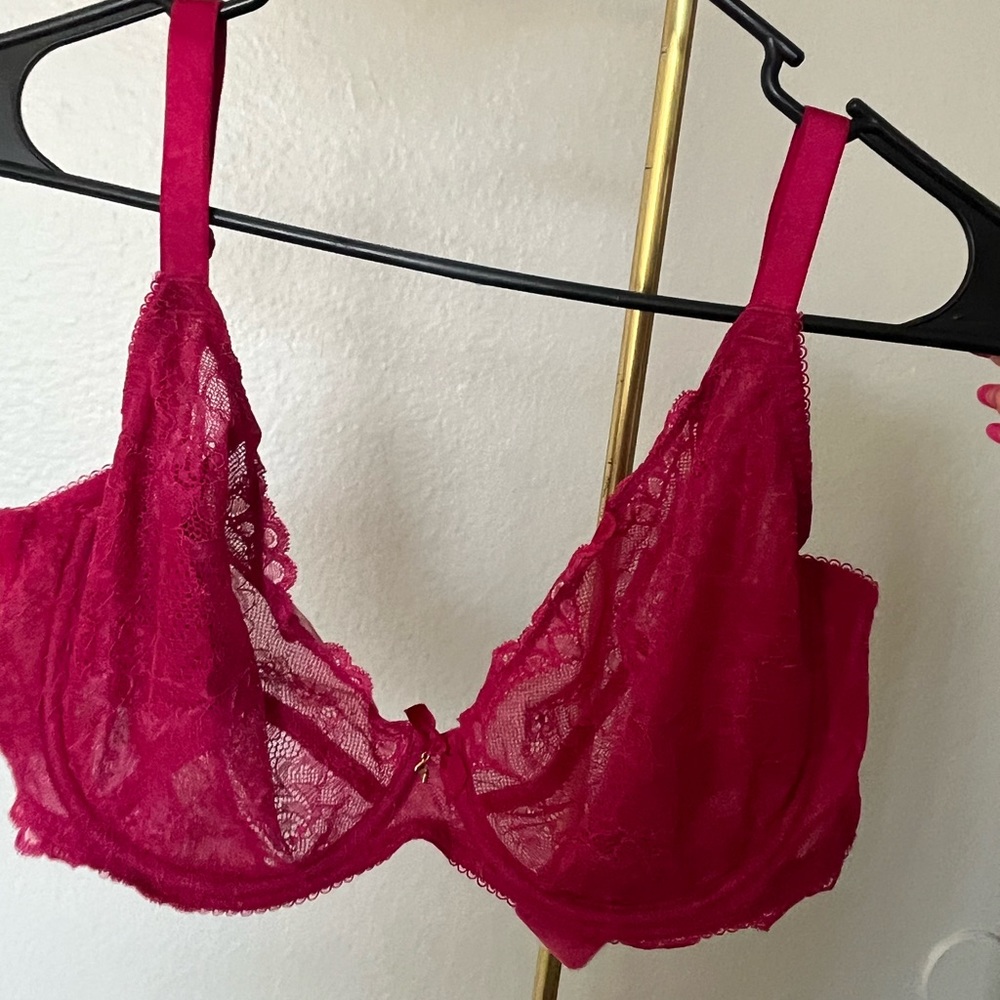 Gossard hot pink super boost bra